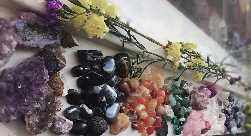 COME PULIRE ED ENERGIZZARE I CRISTALLI