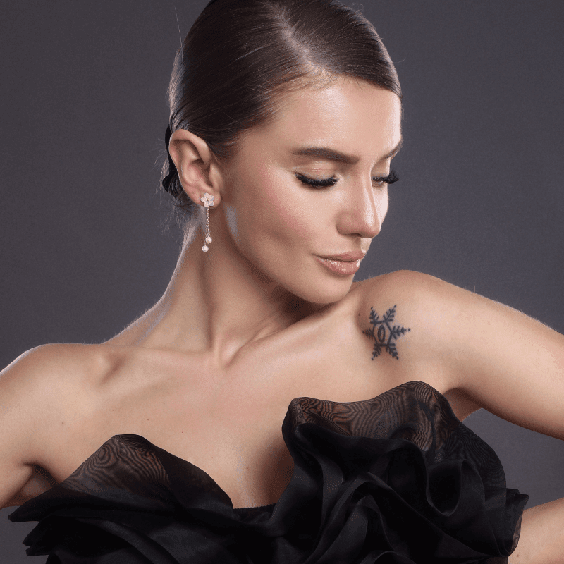 Orecchini Floreali con Perle a Cascata