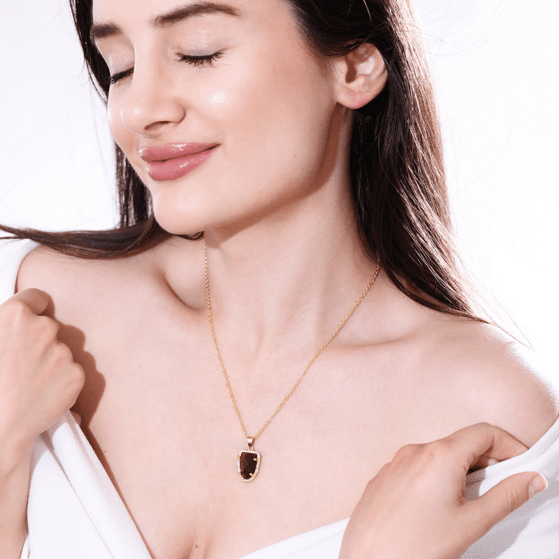 Collana "Incanto dei Minerali" con Quarzo, Ametista e Occhio di Tigre