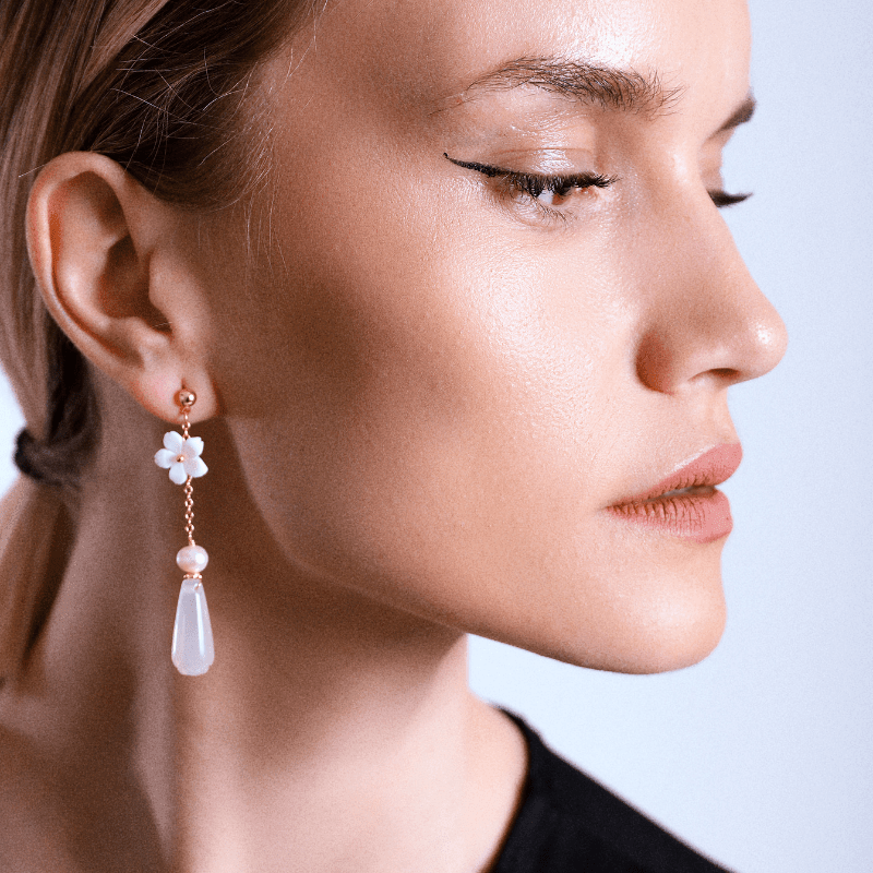 Orecchini Pendenti "Luce Purificatrice" con Perla e Agata Bianca