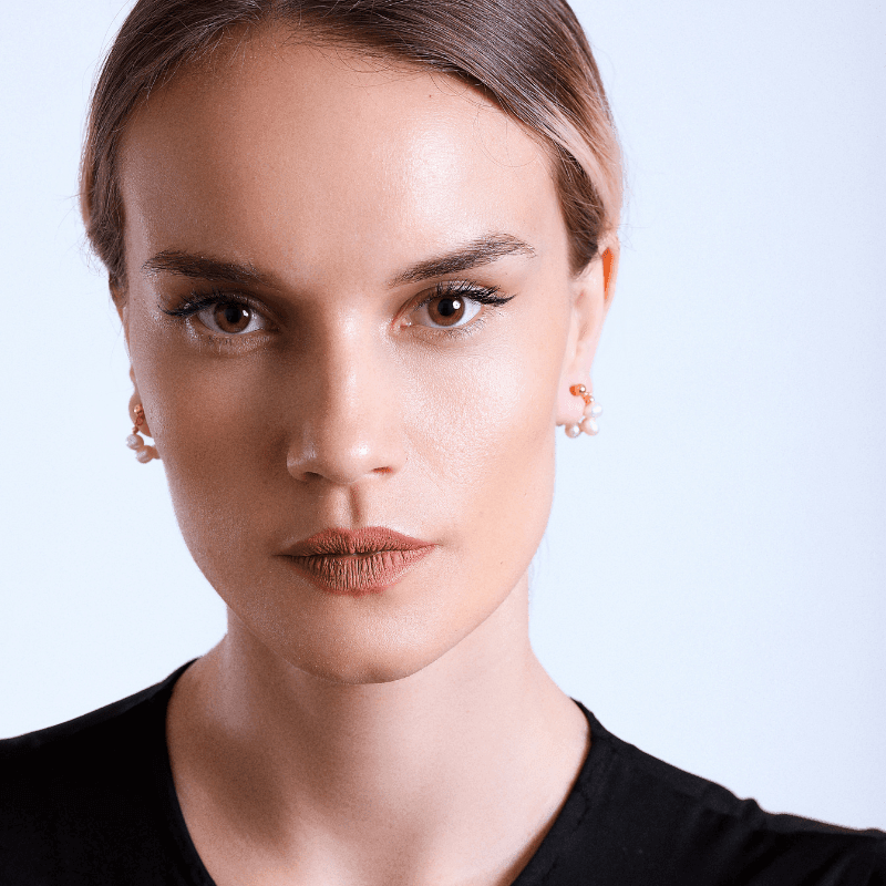 Orecchini a cerchio "Eleganza Sublime" con perle d'acqua dolce