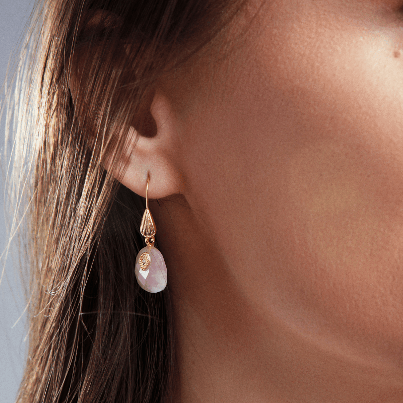Orecchini "Custodi Gentili" in Apatite e Quarzo Rosa