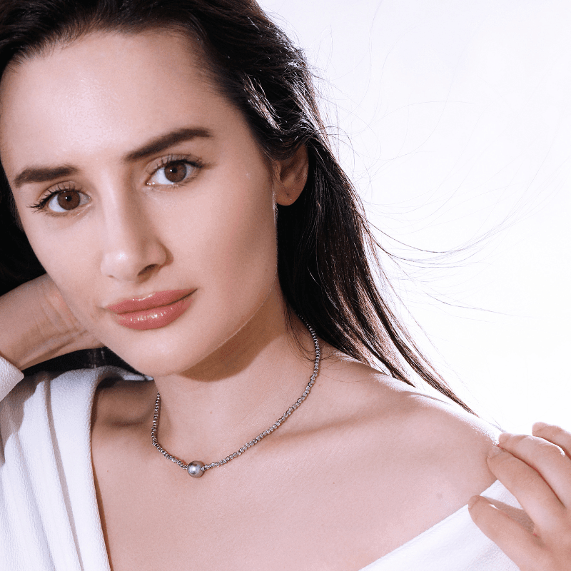 Collana "Eleganza Pura" con Perle d'Argento Texturizzate