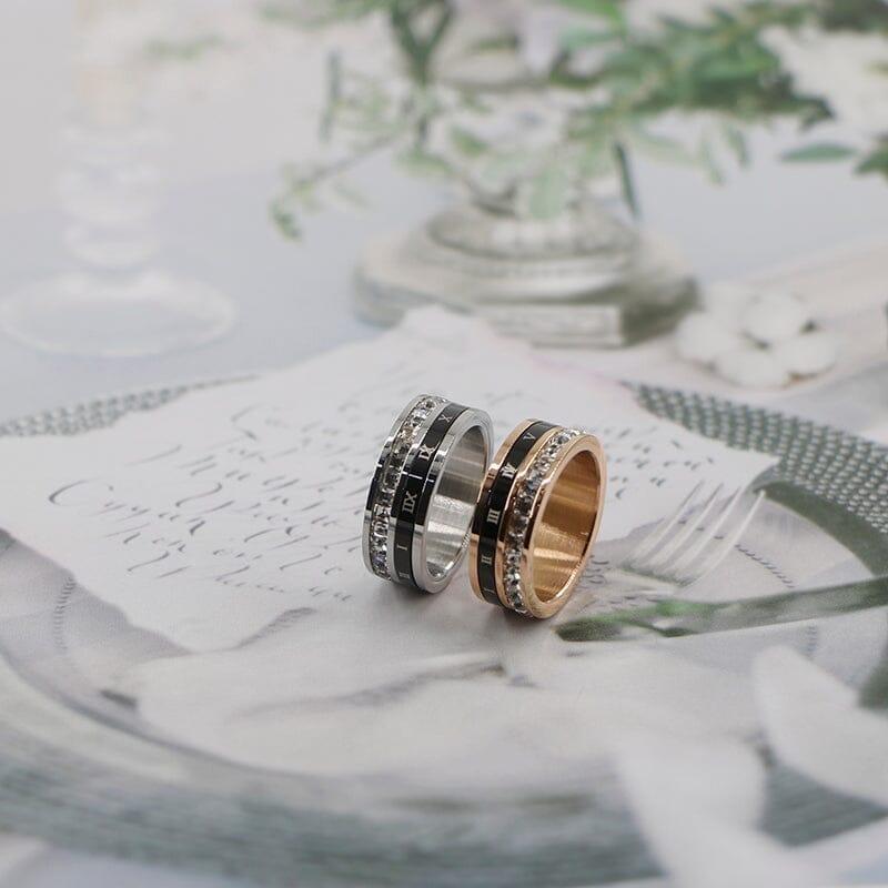 Anello “Eleganza Eterna” con Numeri Romani in Oro Rosa