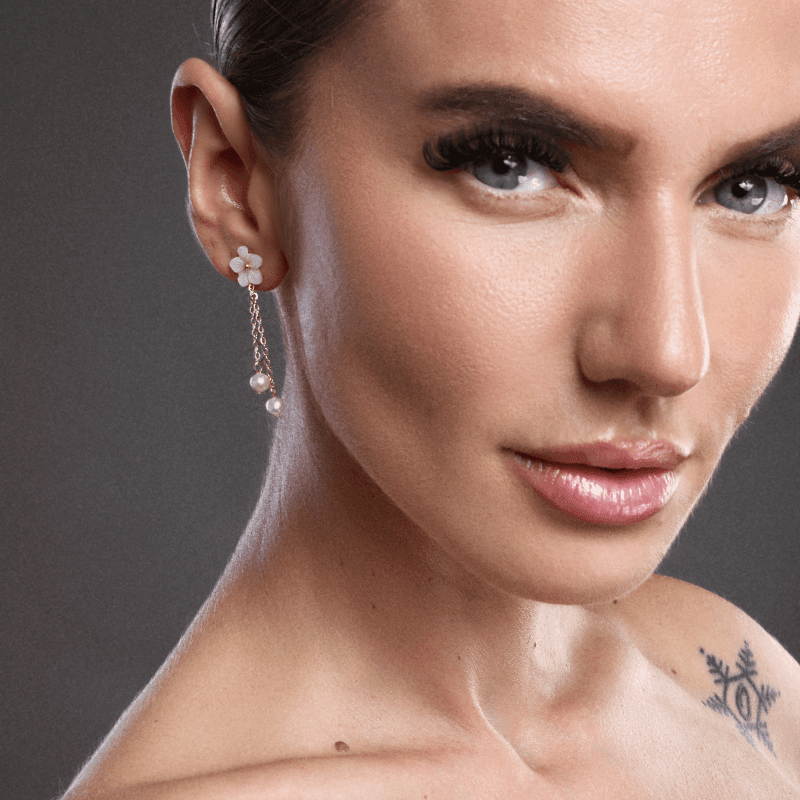 Orecchini Floreali con Perle a Cascata