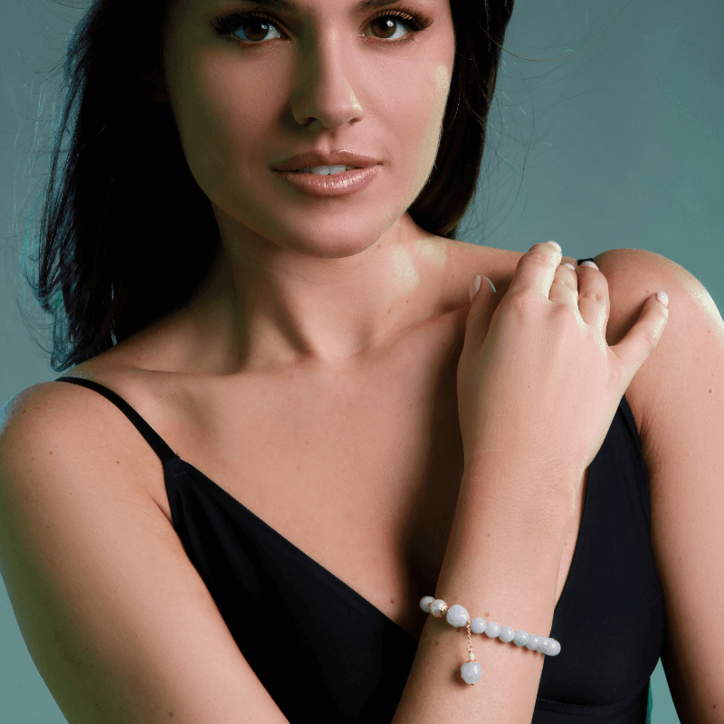 Braccialetto "Sfumature Delicate" in Giada e Perla d'Acqua Dolce