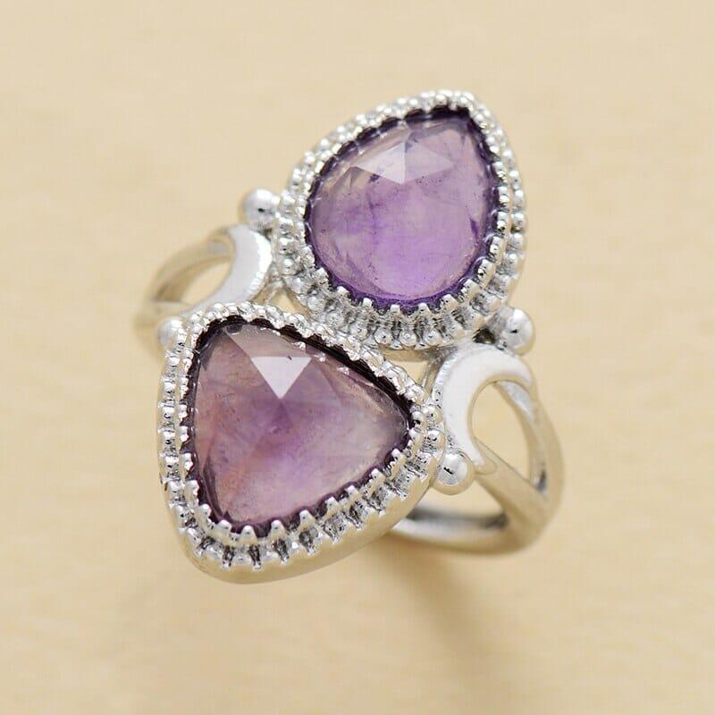 Anello "Luna Incantata" con Ametista e Apatite Splendente