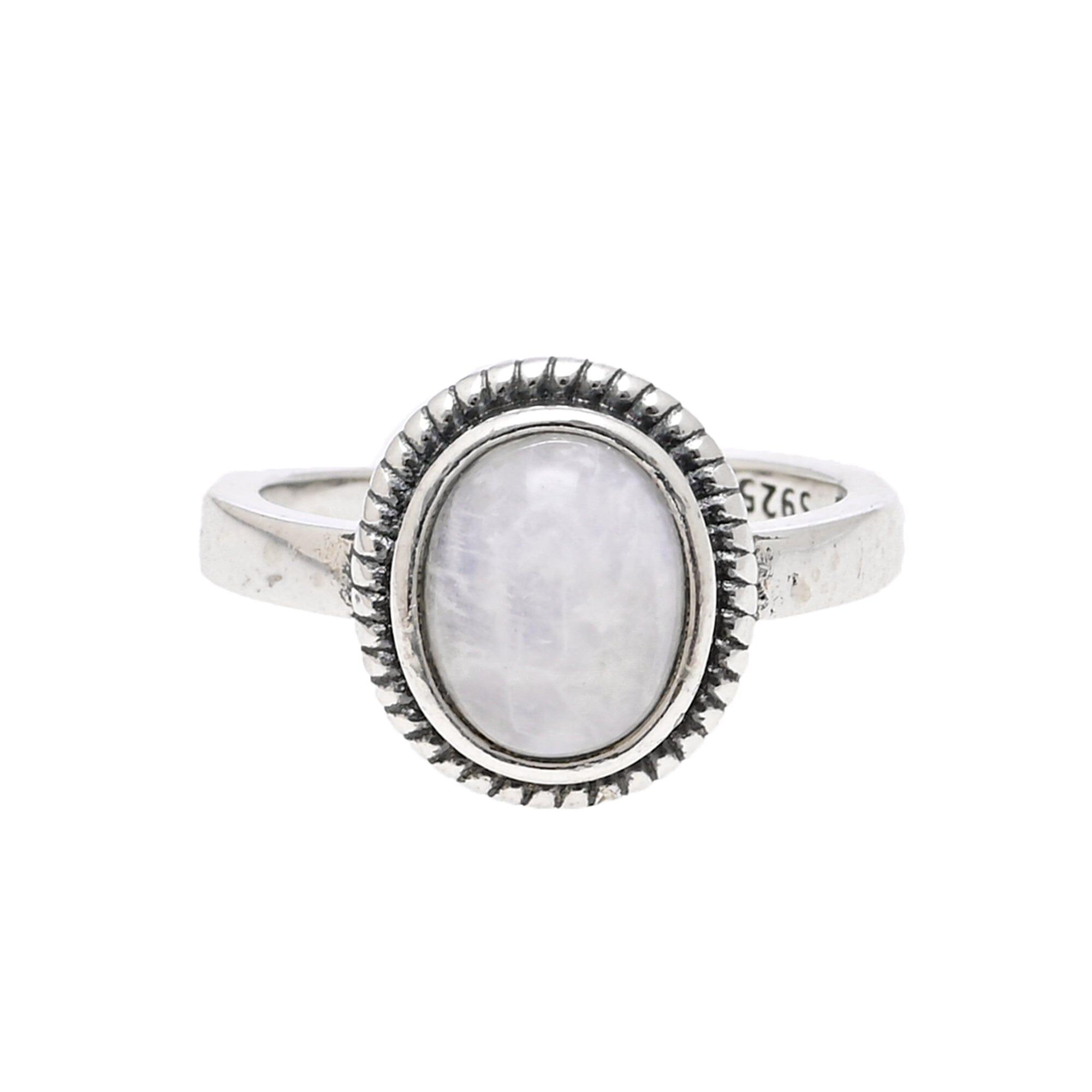 Anello "Mutai" con Pietra di Luna, Eleganza Essenziale