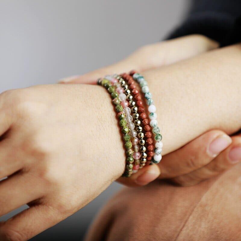 Bracciale "Essenza Divina" a Strati con Pietre Naturali
