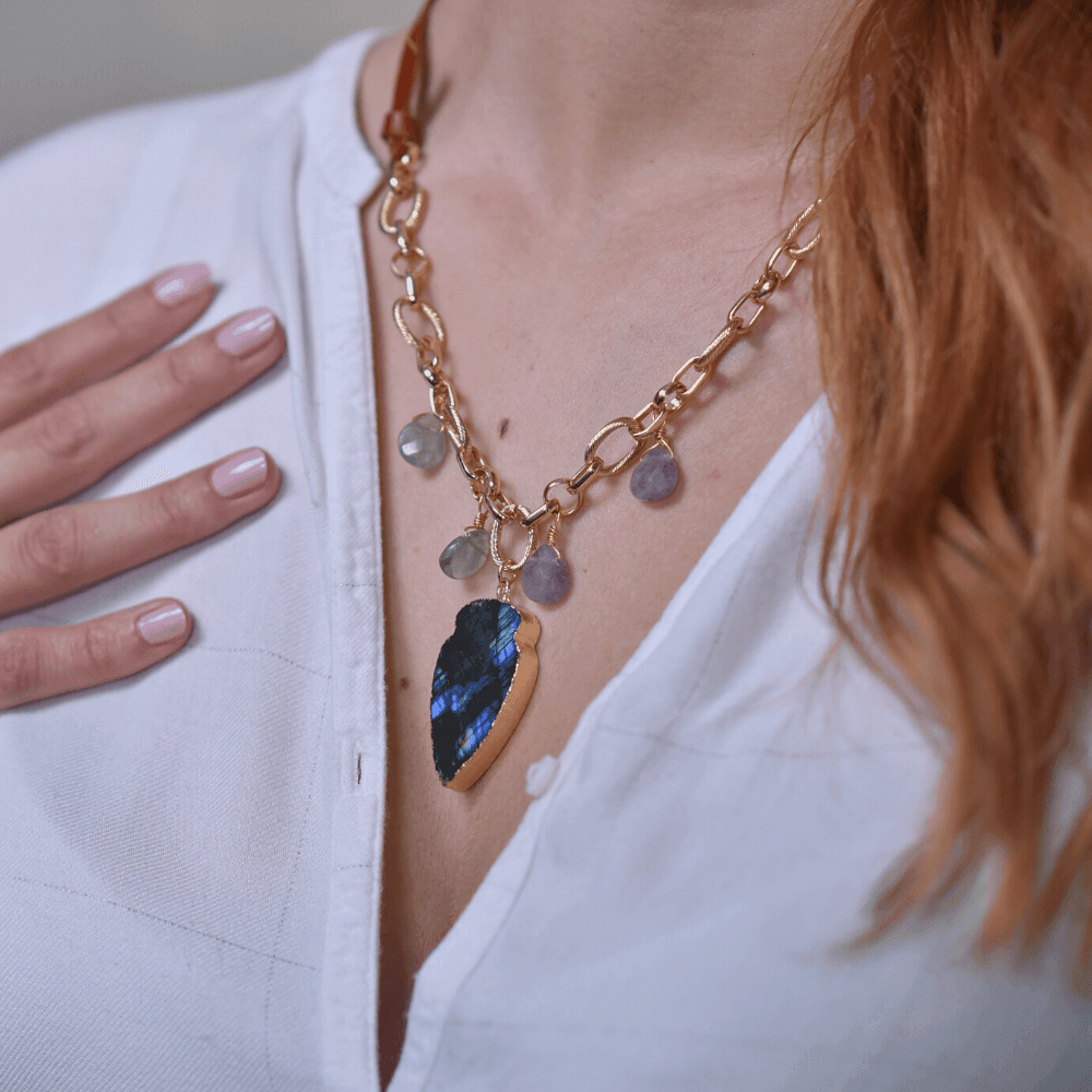 Collana "Lancia Celeste di Rinascita" con Quarzo e Labradorite