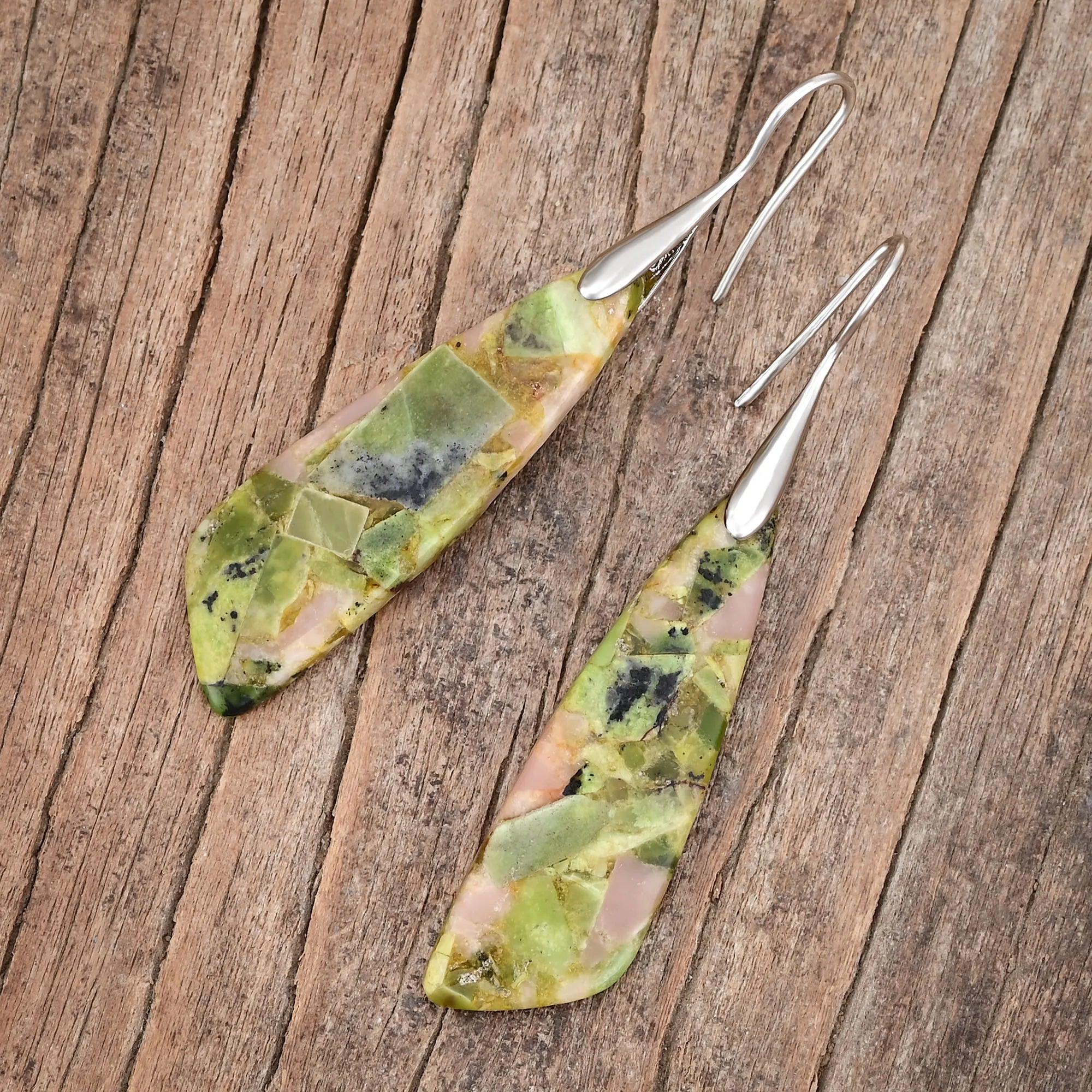 Orecchini di Giada Africana "Sussurri Selvaggi"