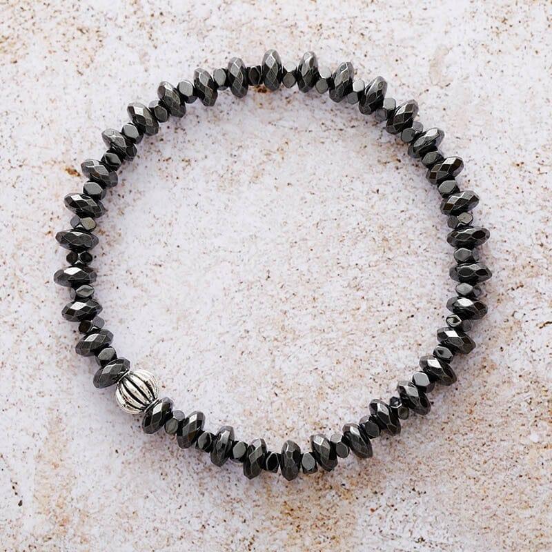 Collezione di Bracciali “Armonia di Mezzanotte” in Pietre Naturali