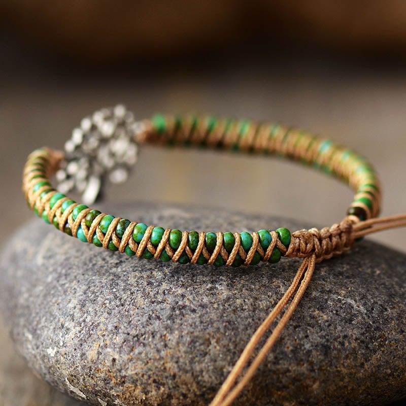 Braccialetto Intrecciato per l’Armonia Spirituale