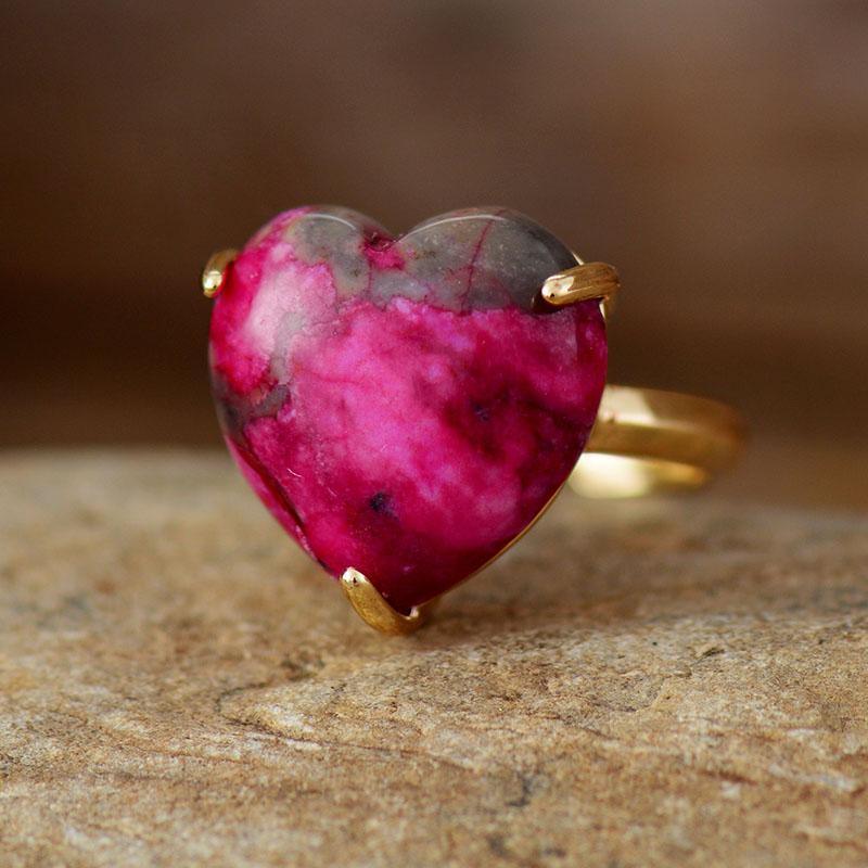 Anello "Cuore di Guarigione" con Pietra a Forma di Cuore