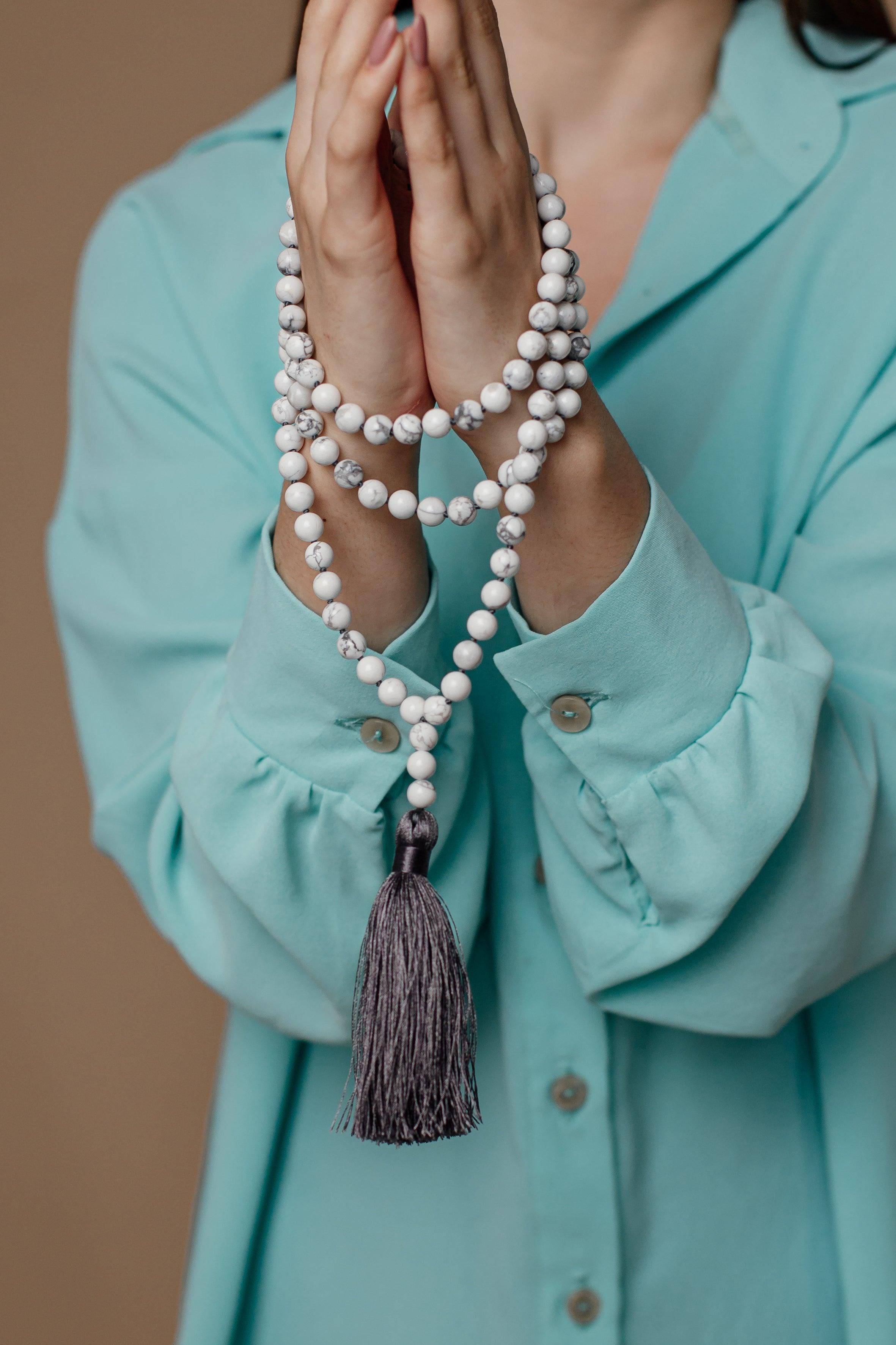 Collana Mala “Equilibrio e Tranquillità” con Howlite