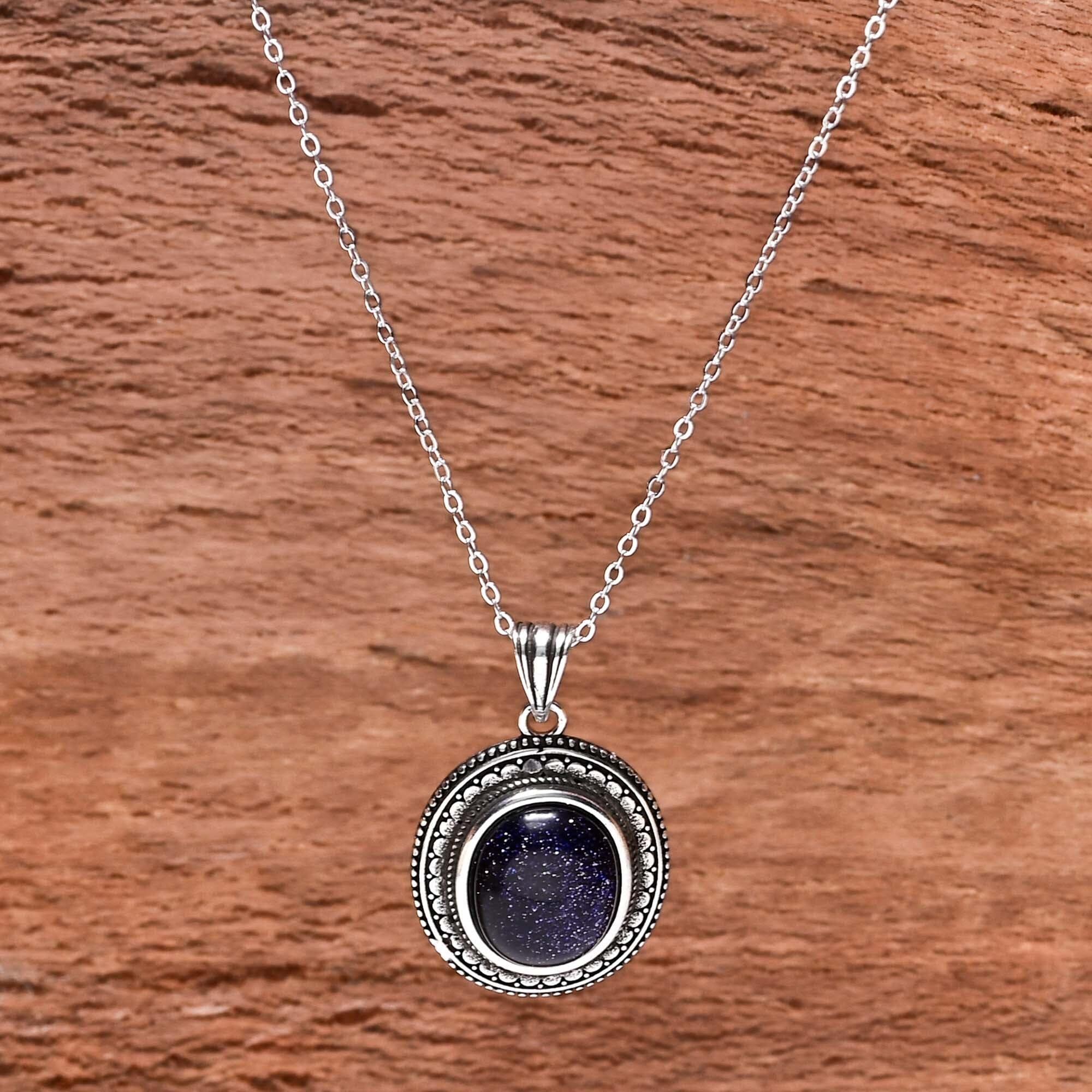 Collana "Pura" con Arenaria Blu, Magia della Notte Stellata