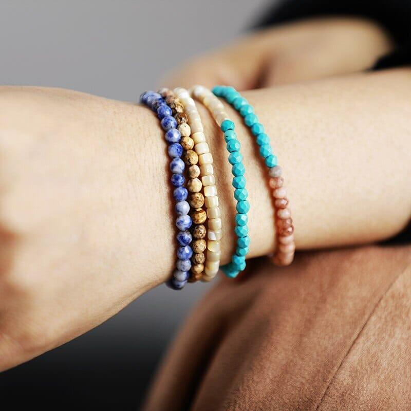 Bracciale "Essenza Divina" a Strati con Pietre Naturali