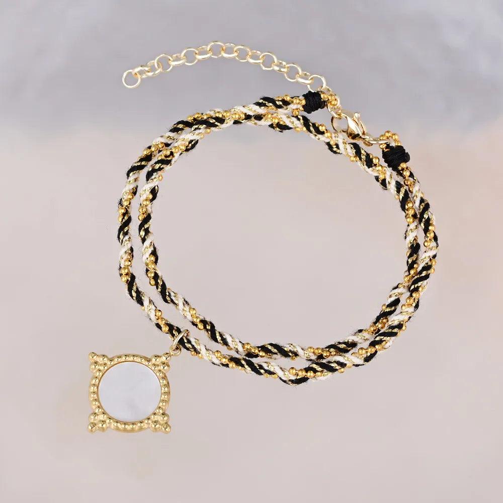 Collana Intrecciata di Conchiglie Bianche "Luce Lunare"