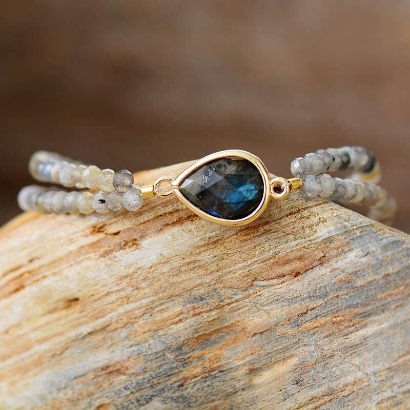 Braccialetto "Sussurro d'Amore" in Labradorite, Pietra di Luna e Amazzonite