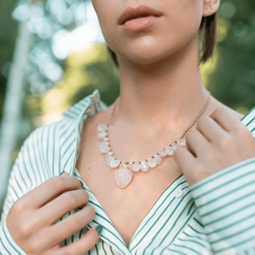 Collana "Semplice Raffinatezza" in Quarzo Rosa