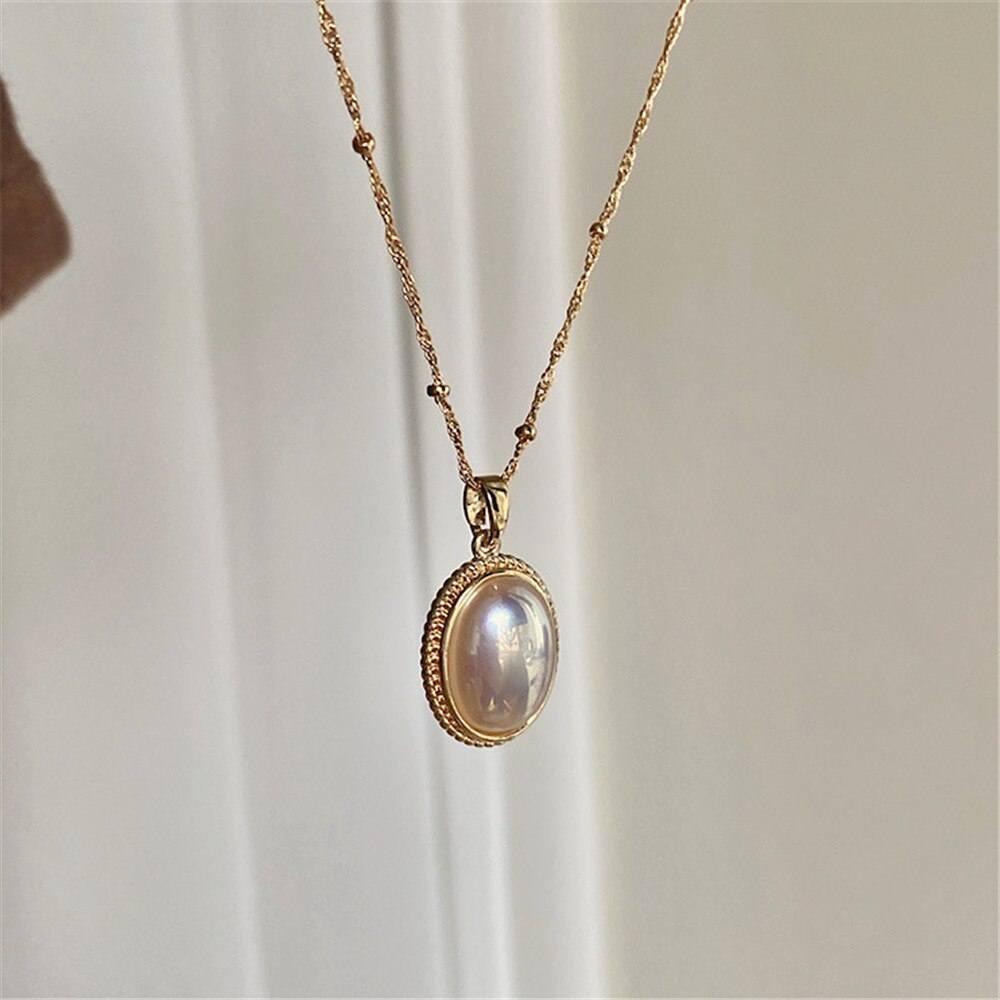 Collana Vintage "Incanto Regale" in Oro Puro e Perla