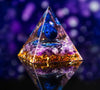 Piramide di orgonite del chakra del terzo occhio