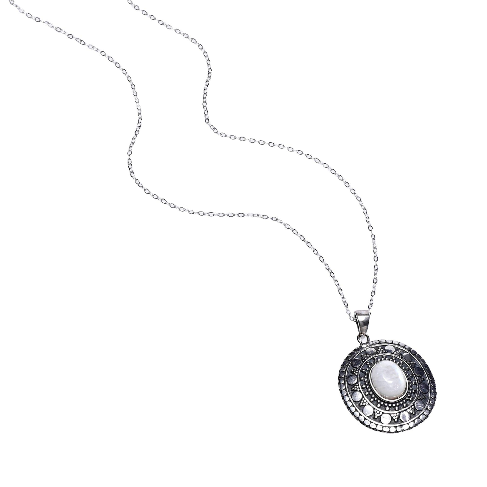 Collana "Yavanna" con Pietra Lunare Ovale